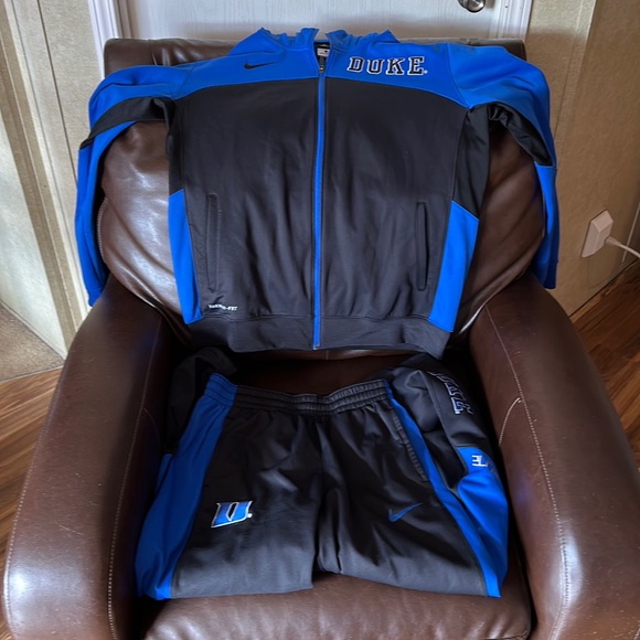Nike Jackets & Coats Duke Nike Elite Zip Up Jacket Hoodie And